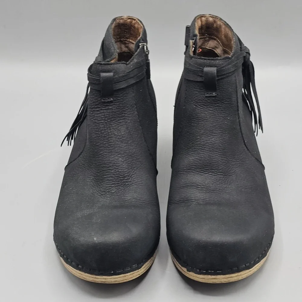 Dansko excellent plastic
